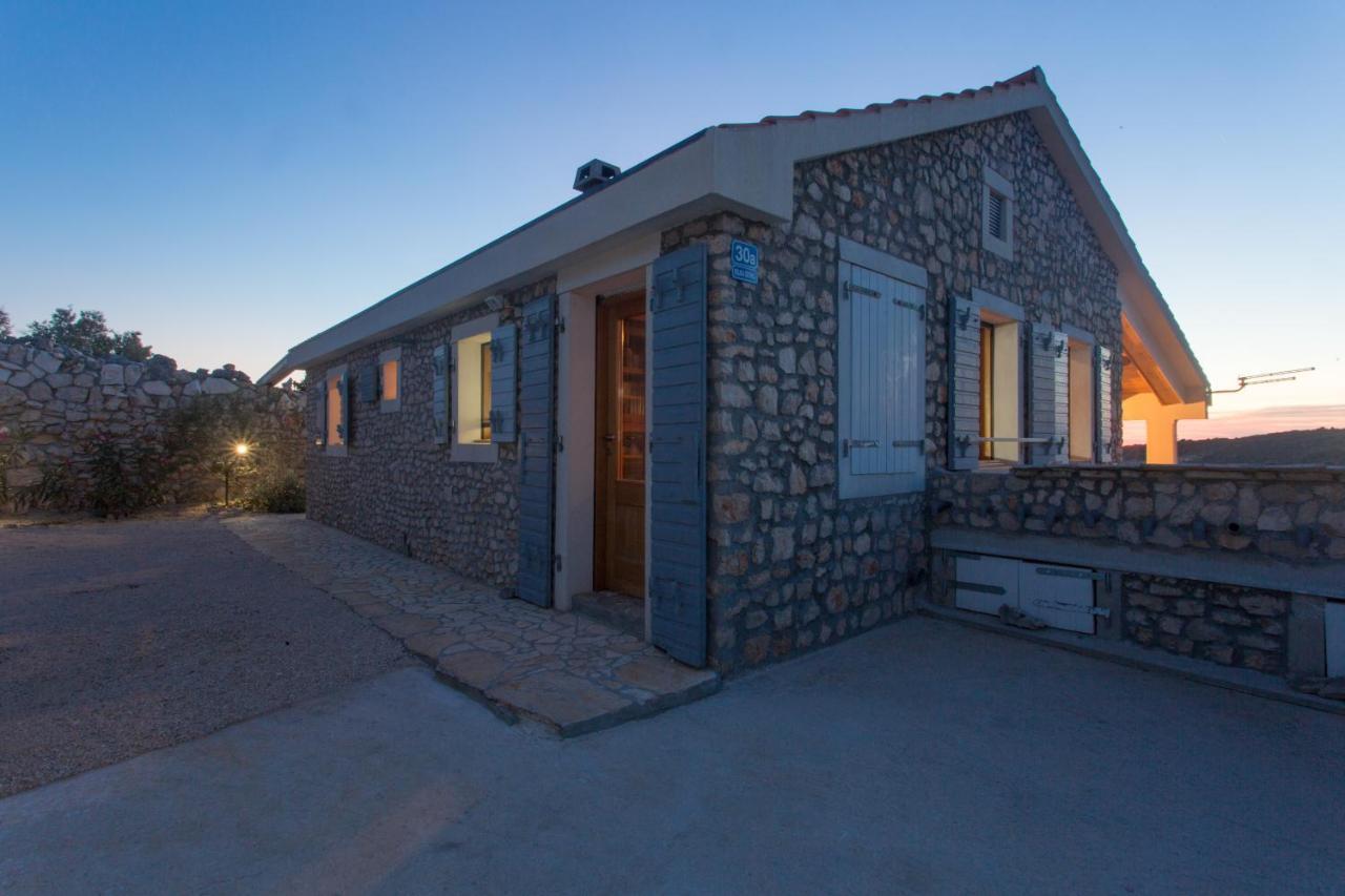 Villa, Stone House With Swimming Pool & Sauna, Beach, Sevid Exterior photo